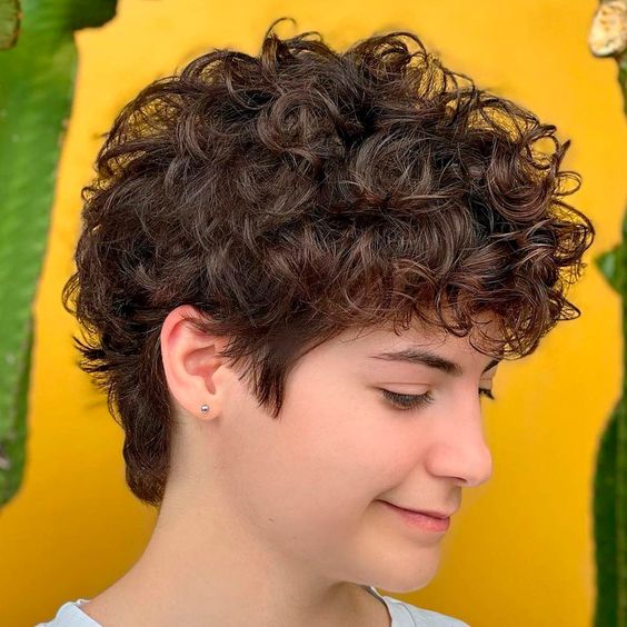 Curly Pixie 