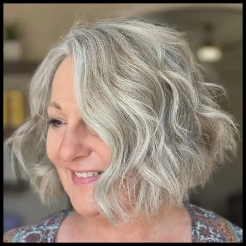 Wavy Layered Bob